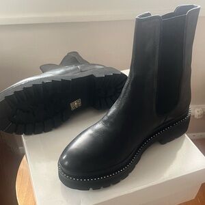 NineWest CERRA -BLK CHELSEA BOOT, NEW IN BOX, SZ 11